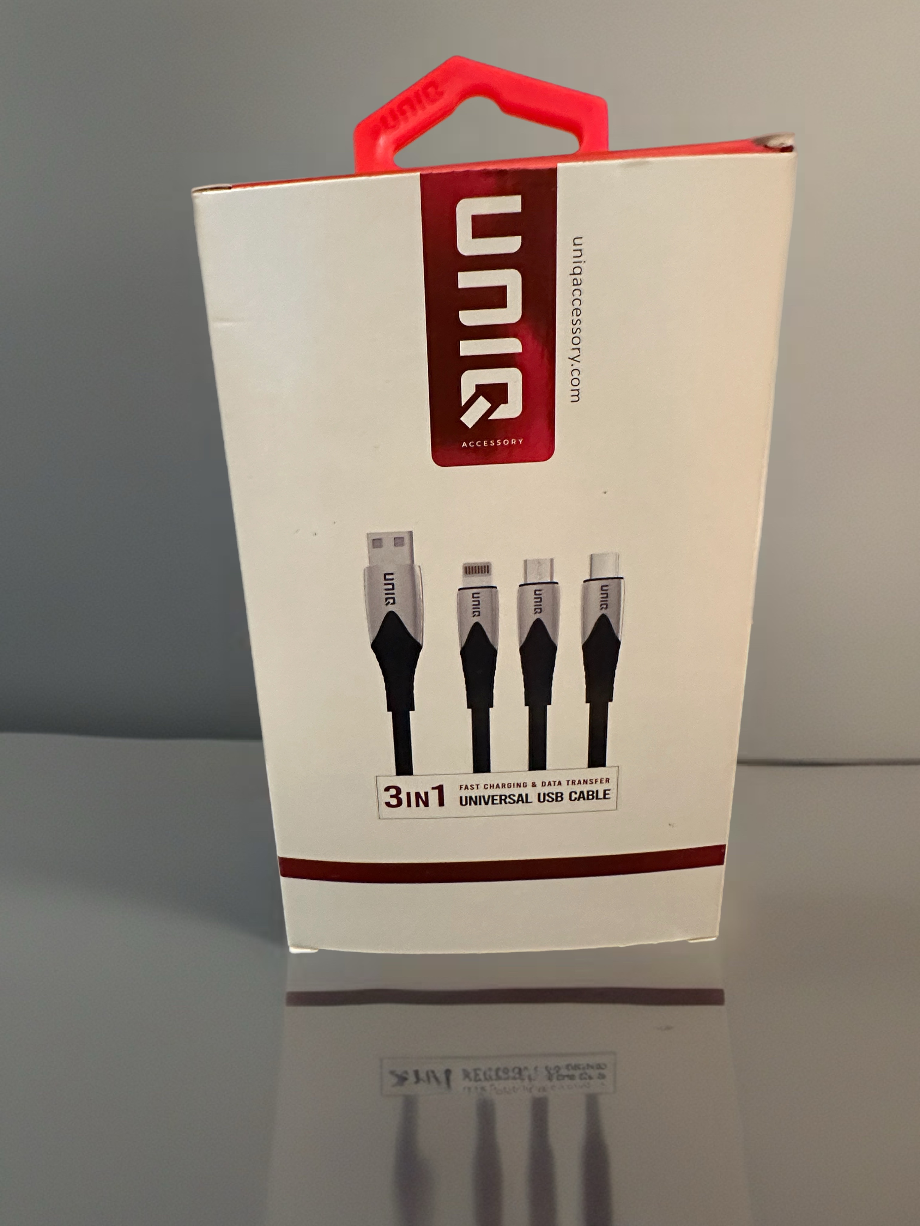 UNIQ Accessory 3-i-1 USB Opladnings- og Dataoverførselskabel